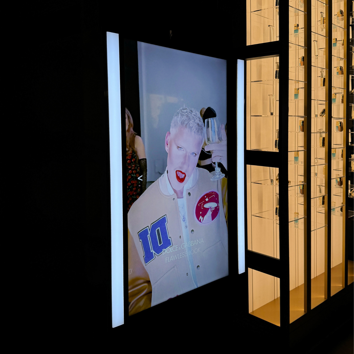Dolce & Gabbana AR Mirror